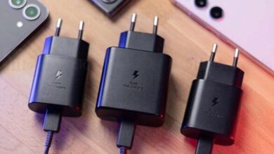 Distinguishing an original charger from a fake phone charger 1