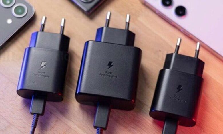 Distinguishing an original charger from a fake phone charger 1