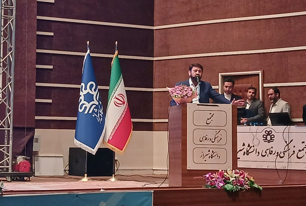 سید کمال علوی: سایه امنیتی از سر دانشگاه  شیراز برداشته شود