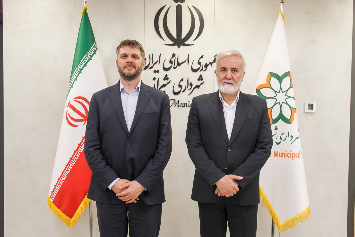 در پایان سفر دبیرکل متروپلیس به شیراز چه گذشت ؟