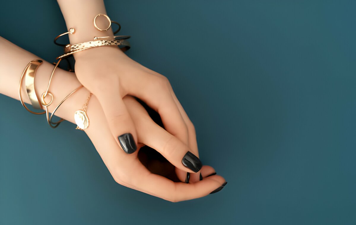 ۸ اکسسوری جذاب و ترند تابستان ۱۴۰۴