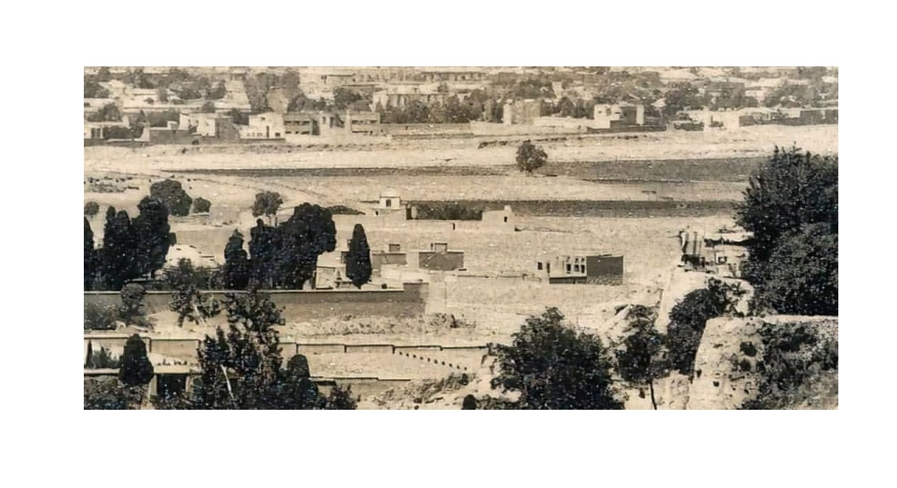 نمایی نوستالژیک از دروازه قرآن شیراز در سال ۱۳۳۸