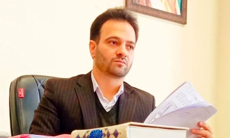 عکس قاضی احسان باقری