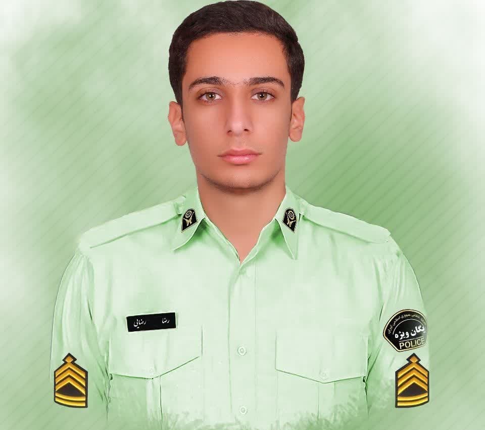 مراسم استقبال و تشییع پیکر یکی از شهدای میهن در شهرستان پاسارگاد+جزئیات