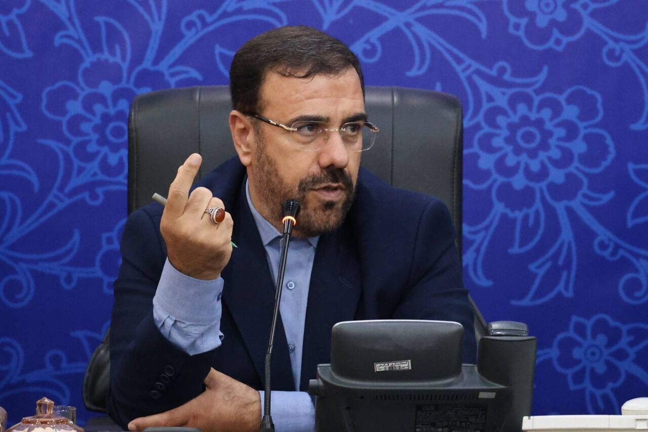 ۵۵ کشته و مصدوم با واژگونی اتوبوس:درخواست استاندار فارس از نیروی انتظامی برای گزارش علل انسانی و فنی آن