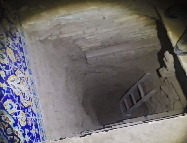 حفاری غیرمجاز در امام‌زاده عبدالله بخاطر گنج بود