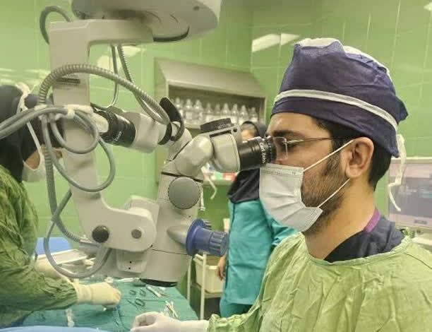 نجات بانوی شصت ساله مبتلا به آب سیاه پیشرفته در بیمارستان امام خمینی(ره) آباده   1 photo 2025 08 27 16 11 41