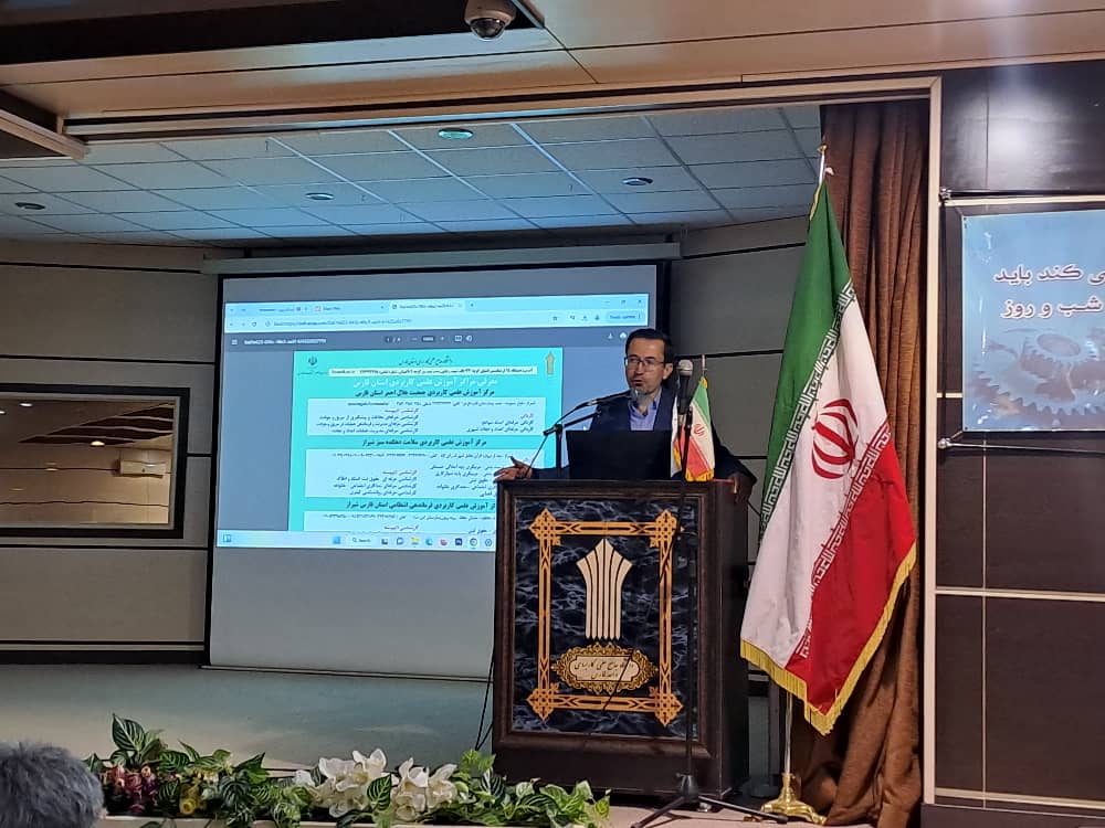 سرپرست دانشگاه جامع علمی کاربردی استان فارس:  کشور نیاز به رشته هایی دارد که بازار کار داشته باشد