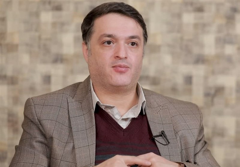 انتقاد تند محمد قوچانی از بیانیه جبهه اصلاحات: چرا باید وارد عرصه‌ای شد که جز هزینه، نتیجه‌ای ندارد؟