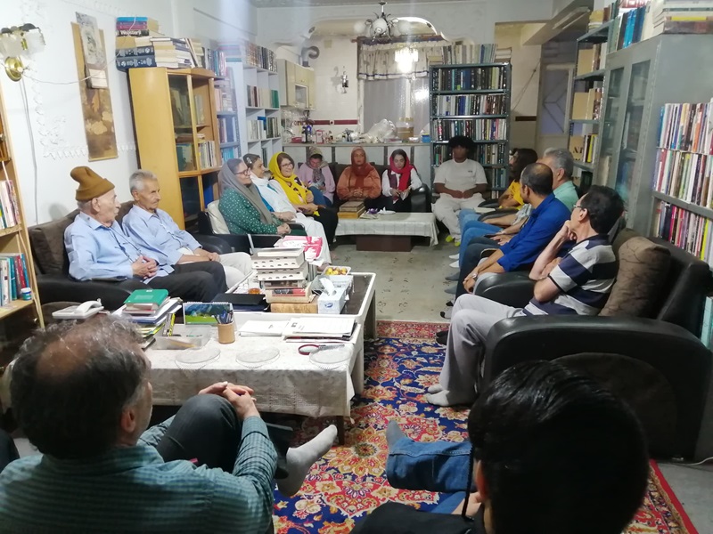 نقد ادبی داستان کوتاه “تمشک تیغ‌دار” اثر چخوف توسط استاد عبدالعلی دستغیب