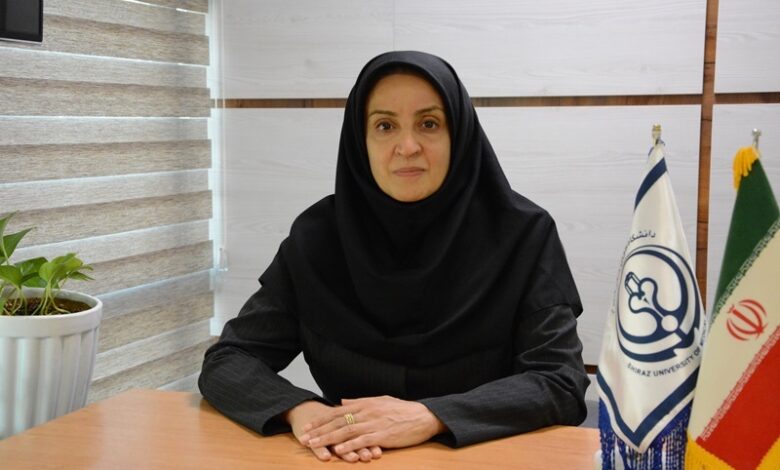 نگار آذر پیرا