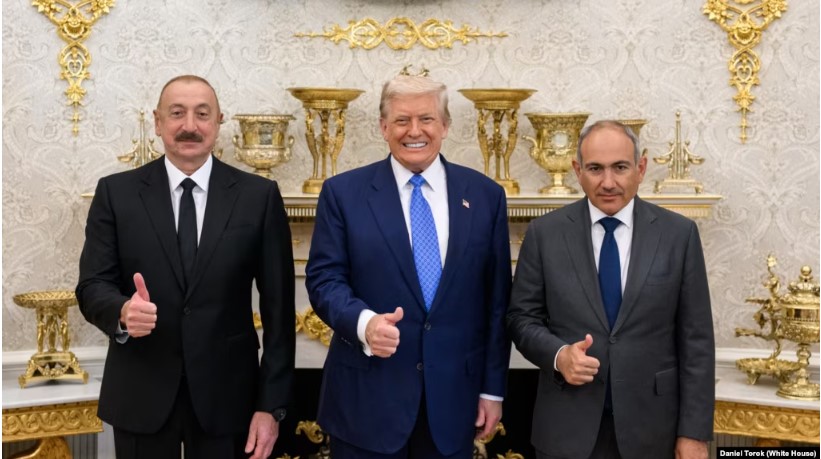 توافق صلح ارمنستان و آذربایجان با میانجی‌گری ترامپ امضا شد / واگذاری ۹۹ ساله دالان زنگزور به آمریکا