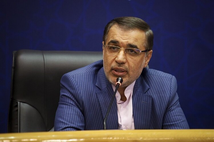 معاون اقتصادی استاندار فارس : زمین فقط برای کارآفرینان واقعی و اهلیت‌دار