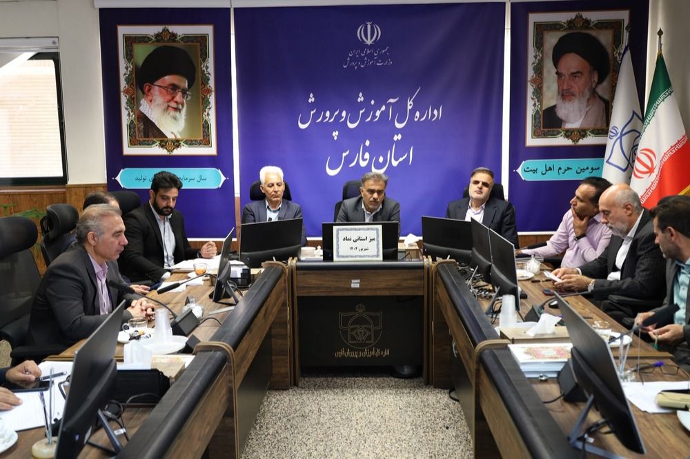 معاون قضایی دادگستری فارس: اجرای طرح‌های «قاضی در مدرسه» و «مربیان همتا» در سال تحصیلی جدید در دستور کار است