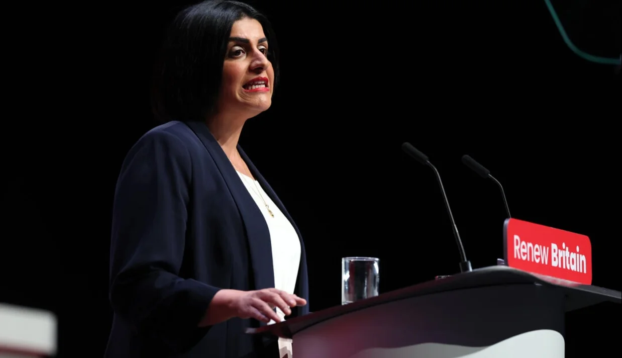 سخت‌تر شدن دریافت اقامت دائم در انگلستان