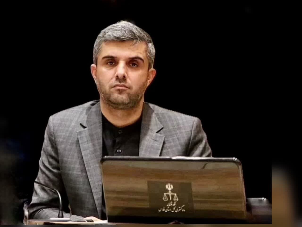 معاون دادستان مرکز استان فارس: مردم این تخلفات و گرانفروشی بازار و صنوف را گزارش کنند