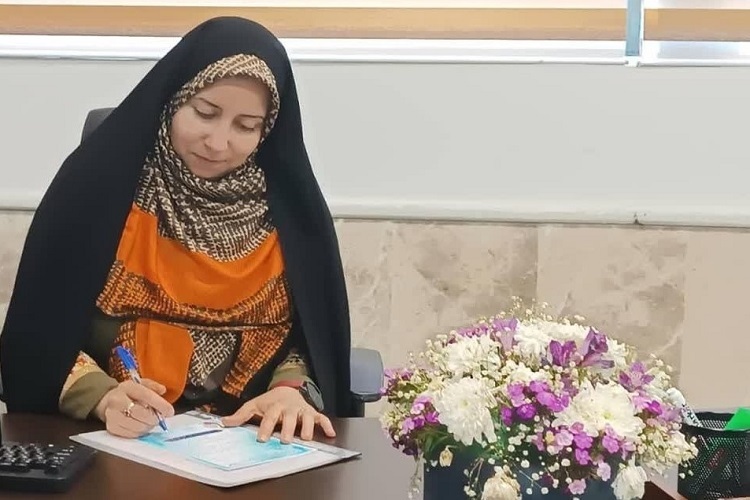 سمانه ذوالقدری به دفتر امور زنان و خانواده استانداری فارس بازگشت