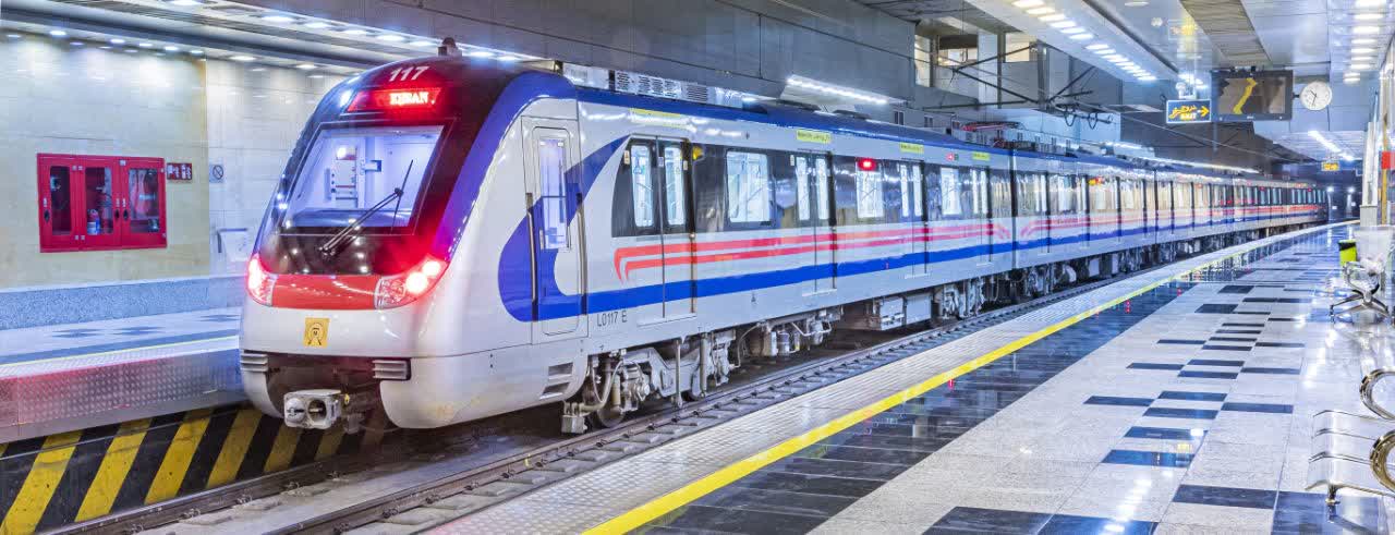 توسعه متروی شیراز با احداث همزمان ۱۶ ایستگاه جدید برای تسهیل حمل‌ونقل عمومی