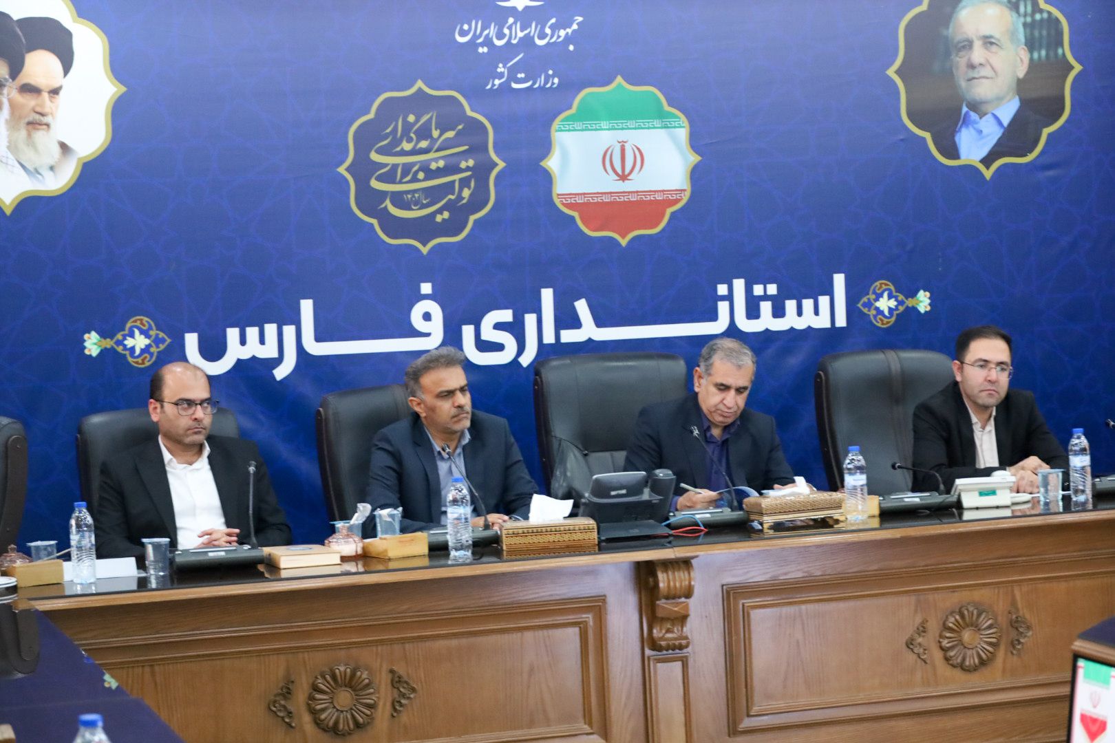 معاون استاندار فارس: انسجام ملی جنگ دوازده روزه در مدارس تبیین شود/کلاری: اقدامات پروژه مهر آغاز شده است