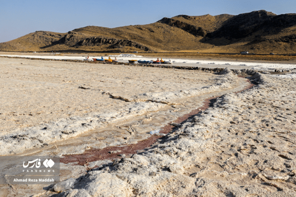 Maharloo Lake Shiraz 14