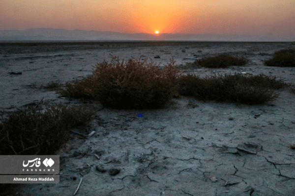 Maharloo Lake Shiraz 21