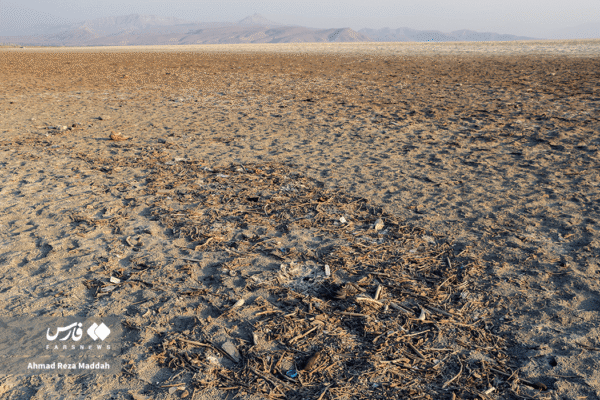 Maharloo Lake Shiraz 3