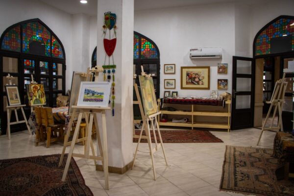 Photos of Yasman Sharifi 3