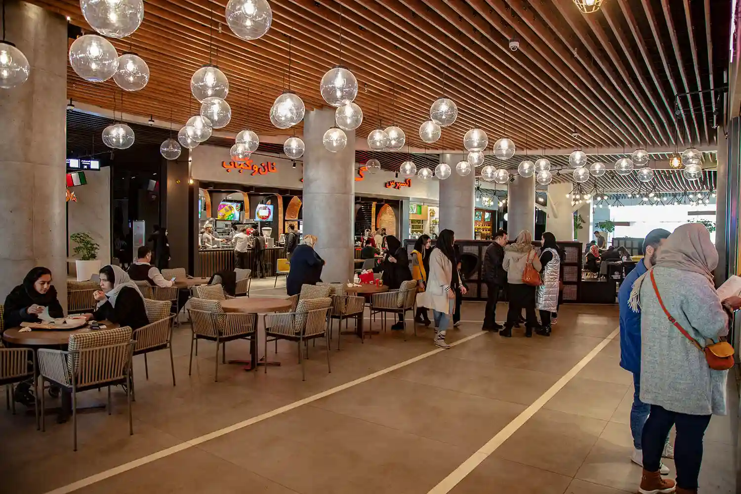 فودکورت اپال- یک وعده خوشمزه برای هر سلیقه‌ای