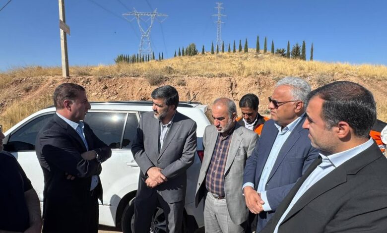 بازدید معاون وزیر راه از پروژه تعریض محور سیاخ دارنگون شیراز 1 photo 2025 10 25 13 18 30