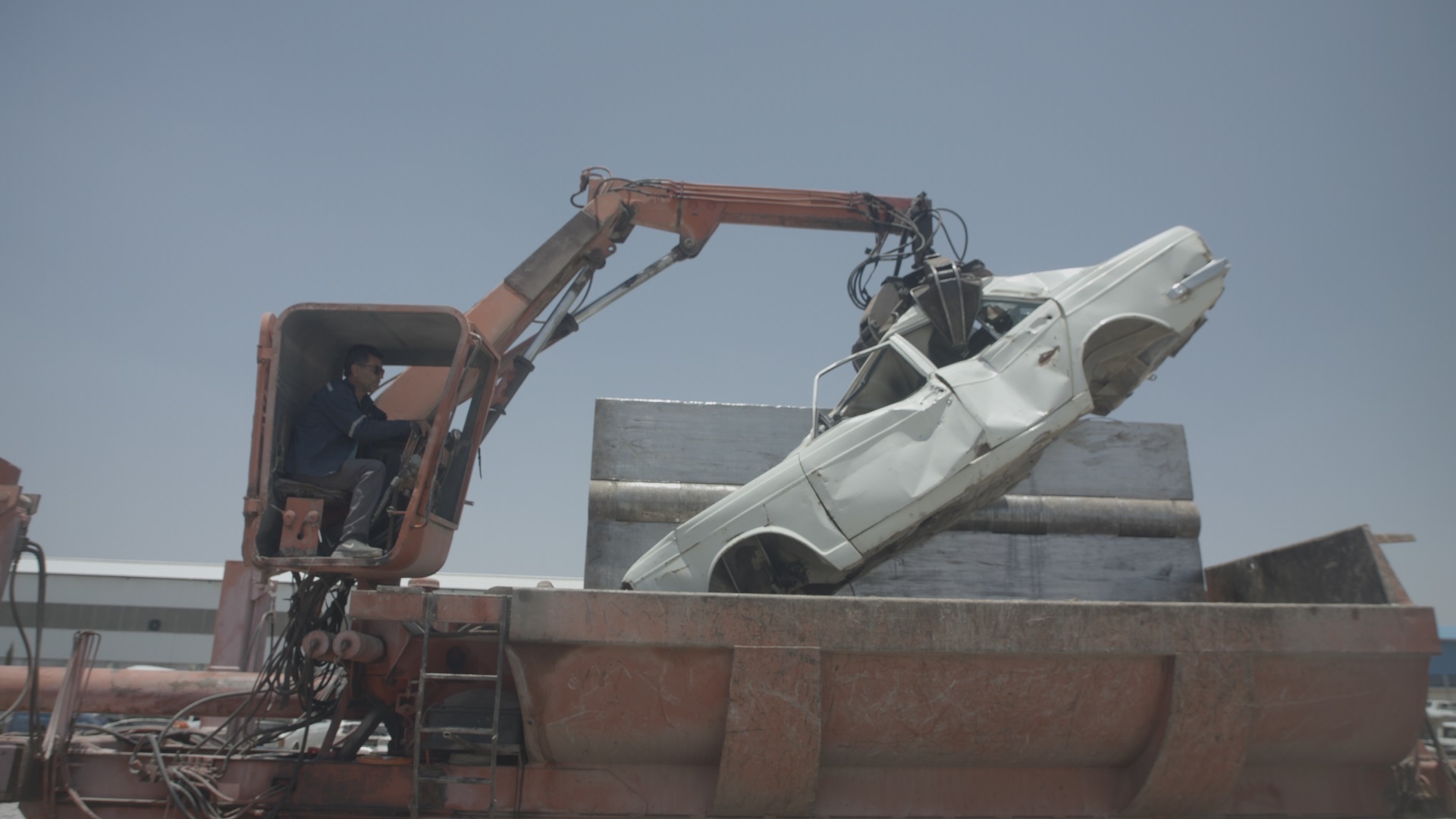 فرآیند اسقاط خودرو فرسوده در شیراز چگونه است؟