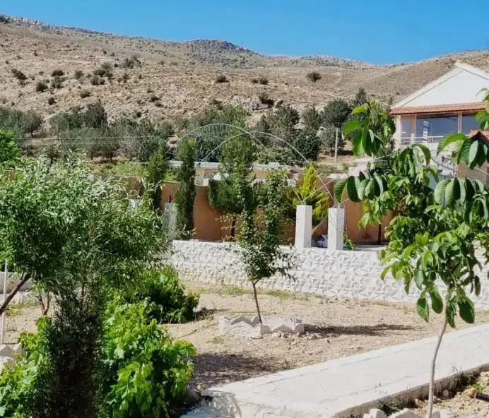 پیشنهاد نماینده مجلس برای رفع مشکلات باغ شهری‌ های اطراف شیراز و زرقان