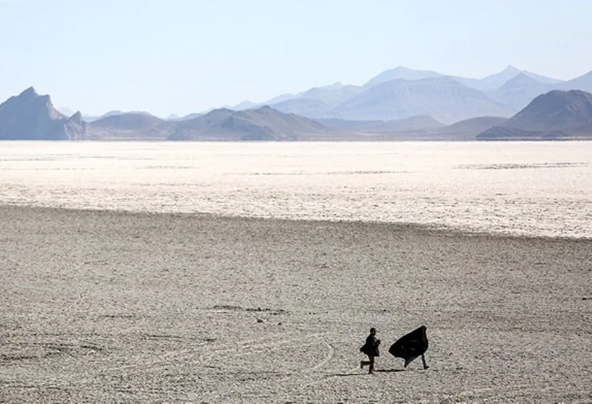خشکیدن همه تالاب‌ها و ورشکستگی آبی در فارس رخ داد/افزایش بیماری‌های صعب‌العلاج و رشد آمار سرطان‌ها