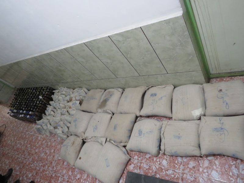 کشف ۳۴۸ کیلو تریاک در عملیات مشترک پلیس فارس و هرمزگان 