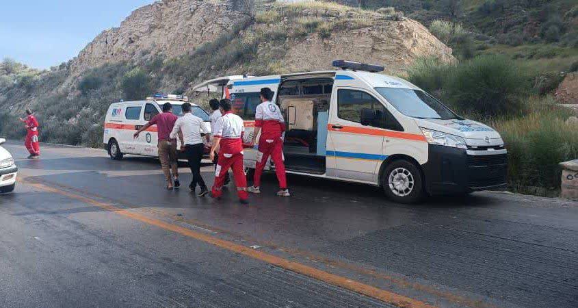 ۴ تصادف خونین در جاده‌های فارس؛ یک نفر جان باخت و ۷ نفر مصدوم