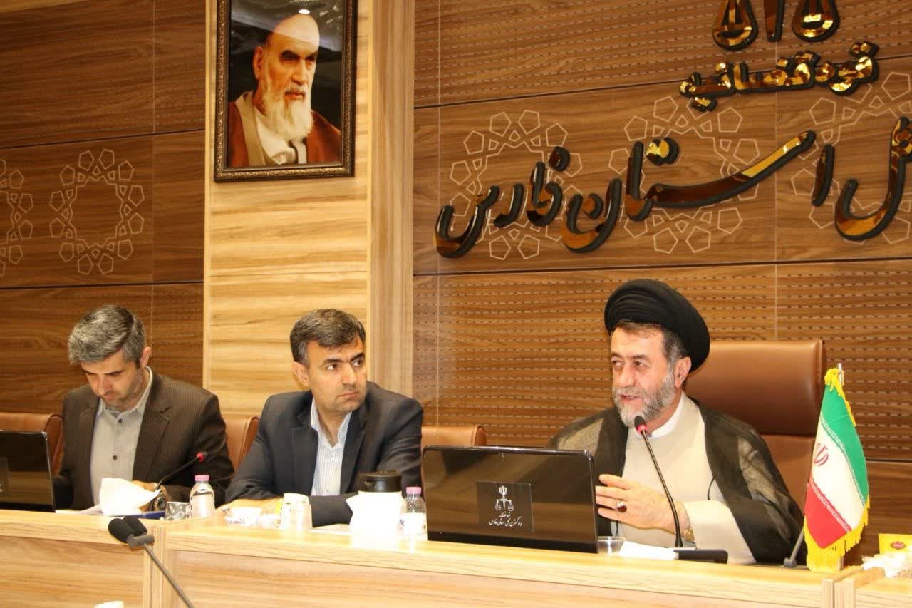 فرمان قاطع رئیس دادگستری فارس: هیچ بنای غیرمجازی نباید به مرحله پایان برسد / “عذر و بهانه” پذیرفته نیست