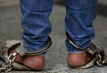 ۹ نفر از کارکنان شهرداری این شهر بخاطر اختلاس دستگیر شدند 10 دستگیری 1