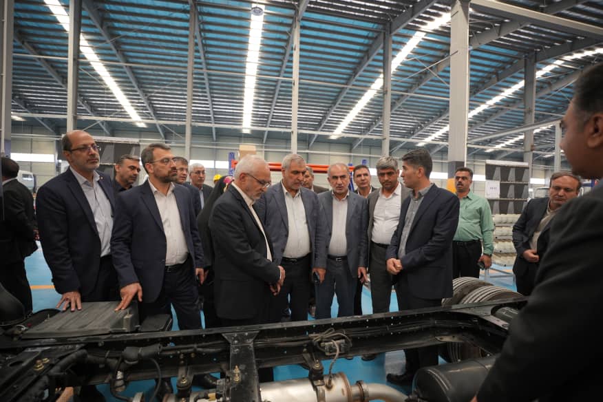 بازدید اعضای کمیسیون “جهش تولید مجلس ” از منطقه ویژه اقتصادی شیراز
