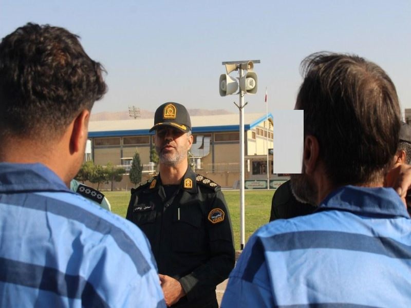 کشف ۳۳۶ هزار لیتر سوخت قاچاق و ۱۰ محموله میلیاردی در فارس/ توقیف ۵۹۴ دستگاه خودرو و موتورسیکلت متخلف و شوتی/ سارقان در لامرد و لارستان غافلگیر شدند