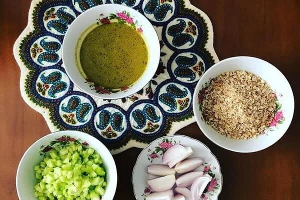 طرز تهیه قاتق بَنِه کرمانی 3