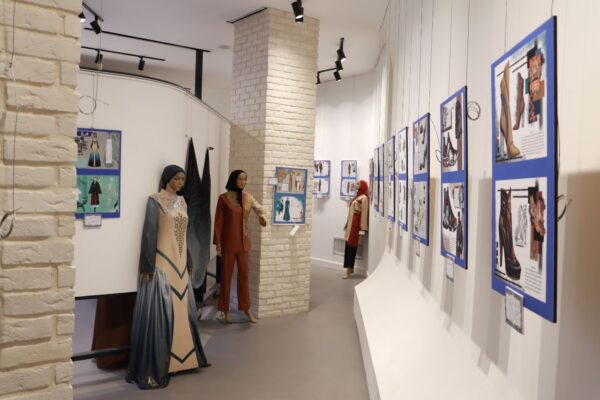 نمایشگاه منتخب آثار سیزدهمین جشنواره بین‌المللی مد و لباس فجر 14