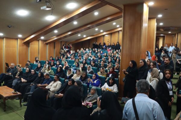 نمایشگاه منتخب آثار سیزدهمین جشنواره بین‌المللی مد و لباس فجر 8