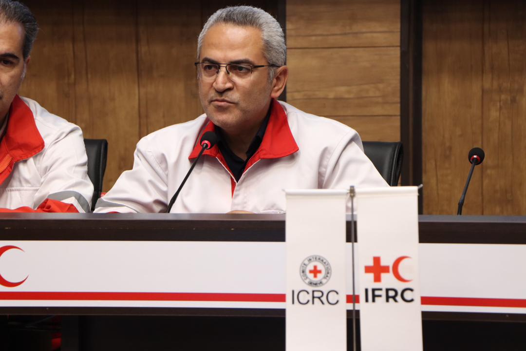 برگزاری کارگاه‌های خودمراقبتی و حمایت‌های روانی برای مدرسان هلال احمر فارس