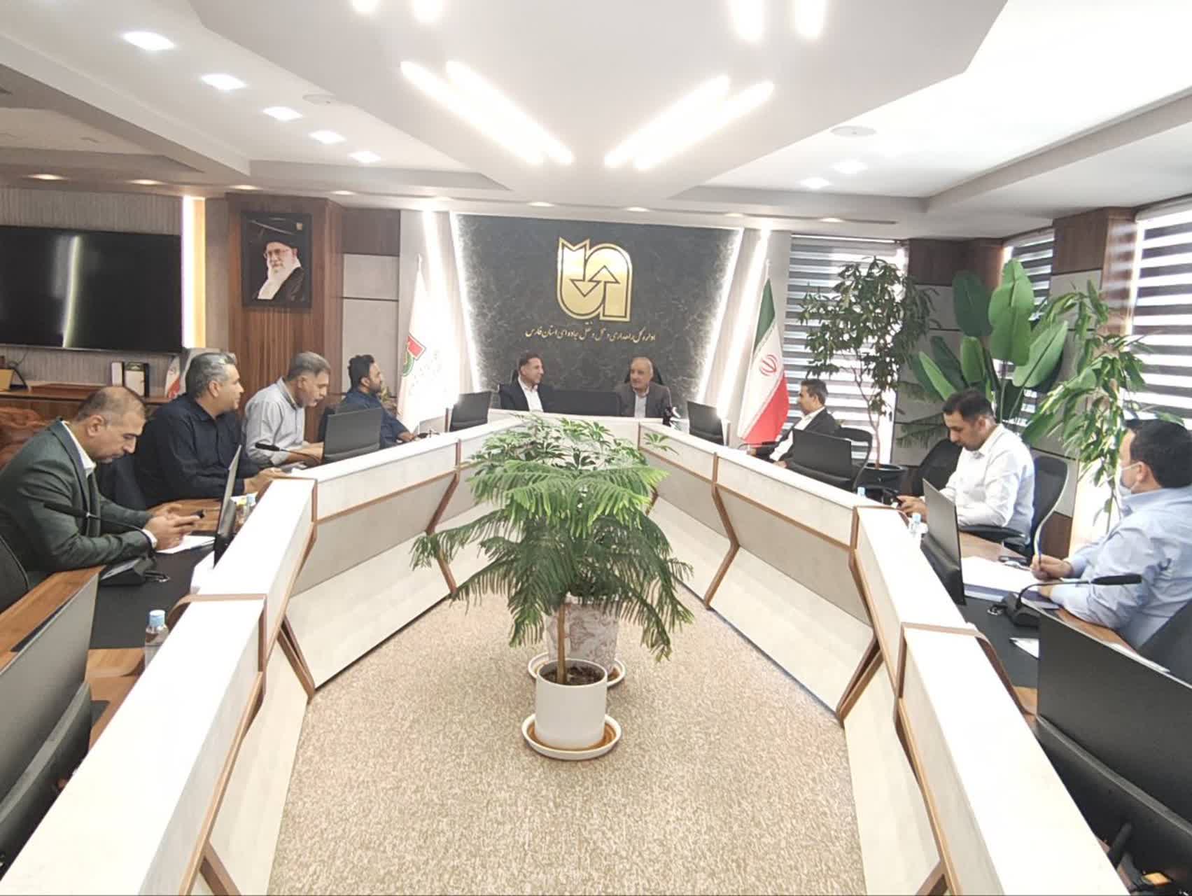 خبر مدیرکل راهداری فارس از پیگیری ویژه پروژه های در دست اجرا در داراب و زرین دشت