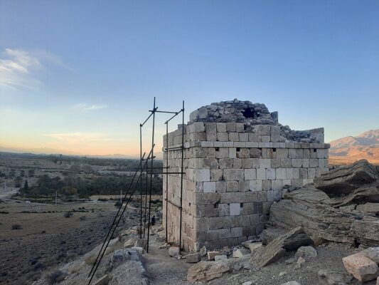 آرامگاه جاماسب حکیم