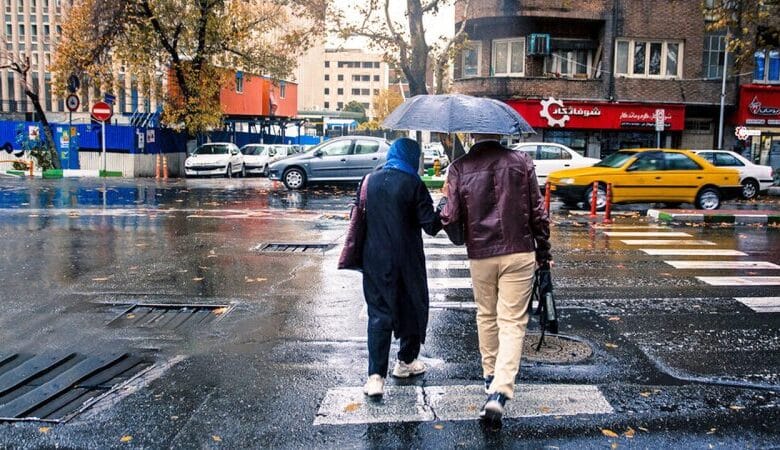 بارشهای گسترده در نیمی از ایران: مدل اروپایی پیشبینی آمریکایی را تایید کرد 1 باران 1