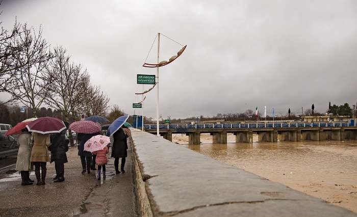 پیشبینی بارش فارس در پاییز و زمستان: آذر-دی نزدیک به نرمال و احتمال افزایش بارش در زمستان در برخی مناطق 1 باران فارس