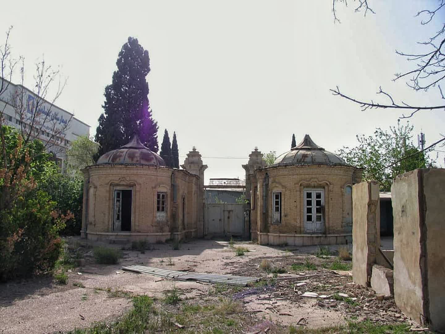 جلوگیری از ادامه تخریب باغ تاریخی مینو به دستور دادستان استان فارس