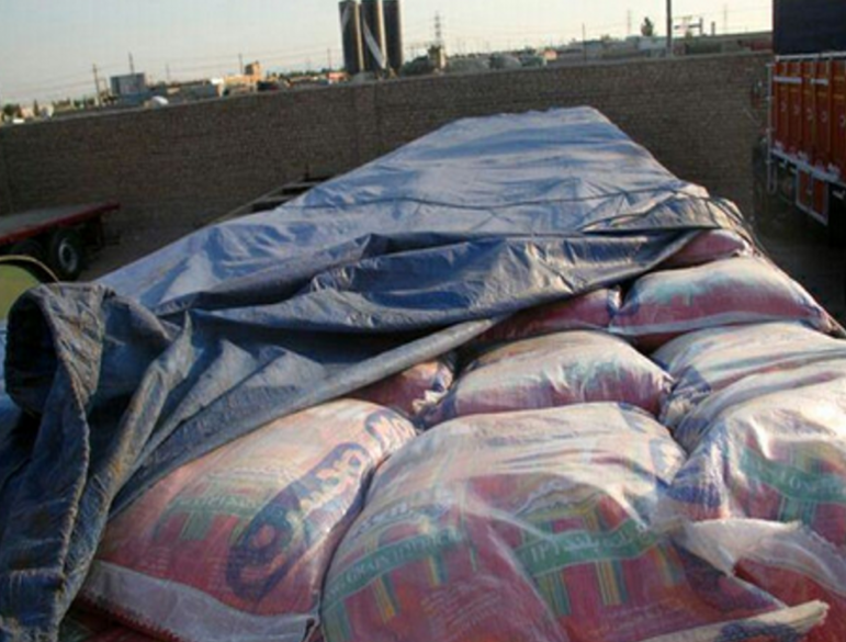 کشف ۴۸ تن برنج خارجی محسن از دو تریلر عبوری در نی‌ریز