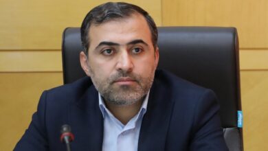 نماینده شیراز: بحث تغییر قیمت بنزین در مجلس مطرح نیست،دولت اختیار دارد 5 قیمت بنزین