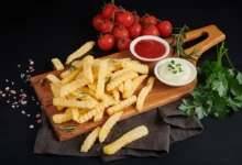 سیب‌زمینی سرخ‌کرده پفکی فست‌فودی 2